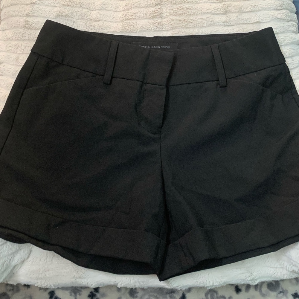 Express dressing shorts, black, women’s 2-editor